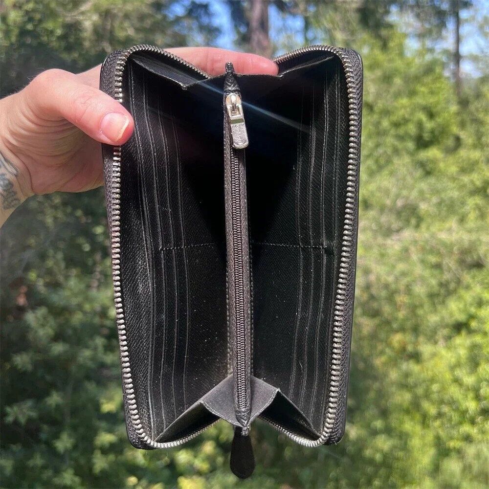 COACH Black Crossgrain Leather Zip-Around Wallet Silver Hardware AUTHENTIC